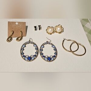 Gold-Tone Blue Multi-Stone Hoop Earrings 5 Pair gorgeous Earrings